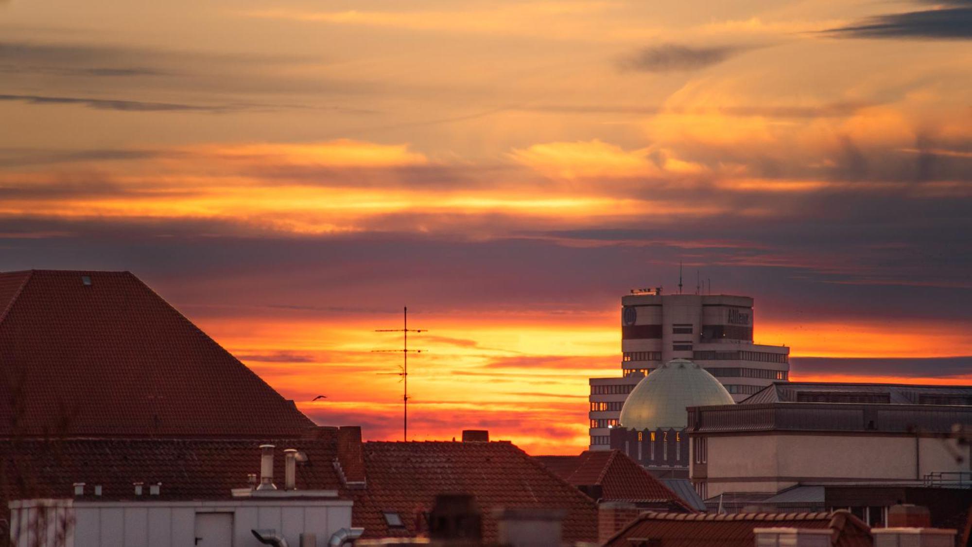 Eich-Penthouse, Zentral Am Stadtwald Mit Ausblick Ueber Die Stadt, 24H Self Check-In, Netflix, Disneyplus Hannover Eksteriør billede